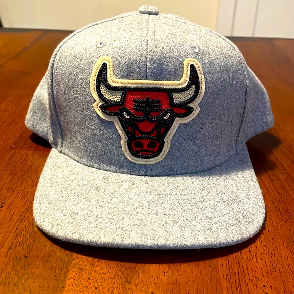 Mitchell & Ness Wool Bulls Hat